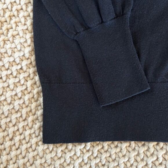 Pair of Boden Antonia Puff Sleeve Sweater Jumper Set of Two Black Cream Basics - Picture 6 of 15